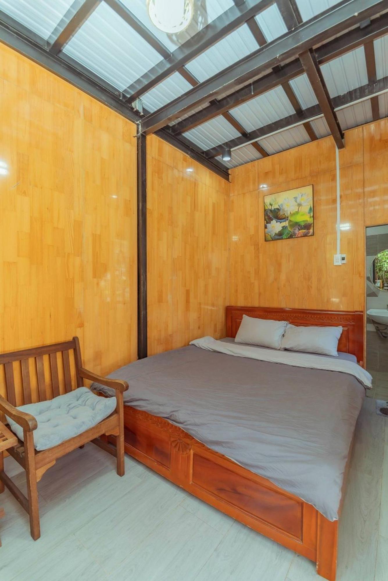 Mhome Dalat Luaran gambar